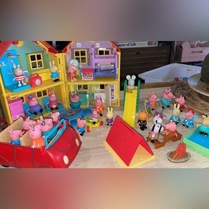 Peppa big house, furniture, car, family, friends accessories